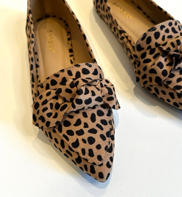 Perfect Ballet Flats with Bow in Leopard Print