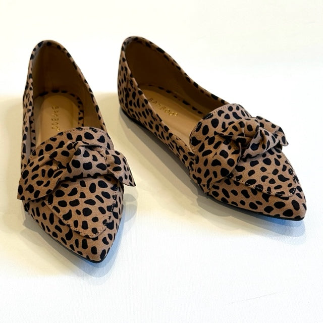 Ballet Flats With Bow in Leopard - Warehouse Sale Item!